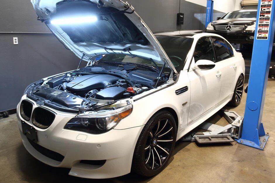 2007 BMW E60 M5 V10 Major Service