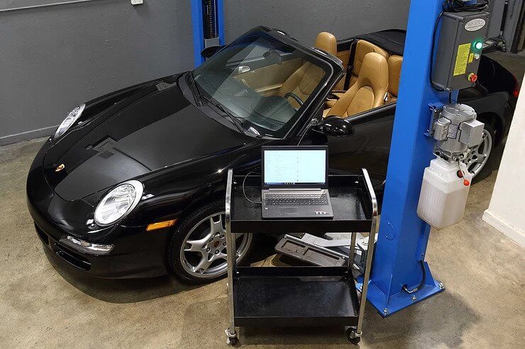 2006 Porsche 911 Carrera 3.6L Cab Maintenance Service